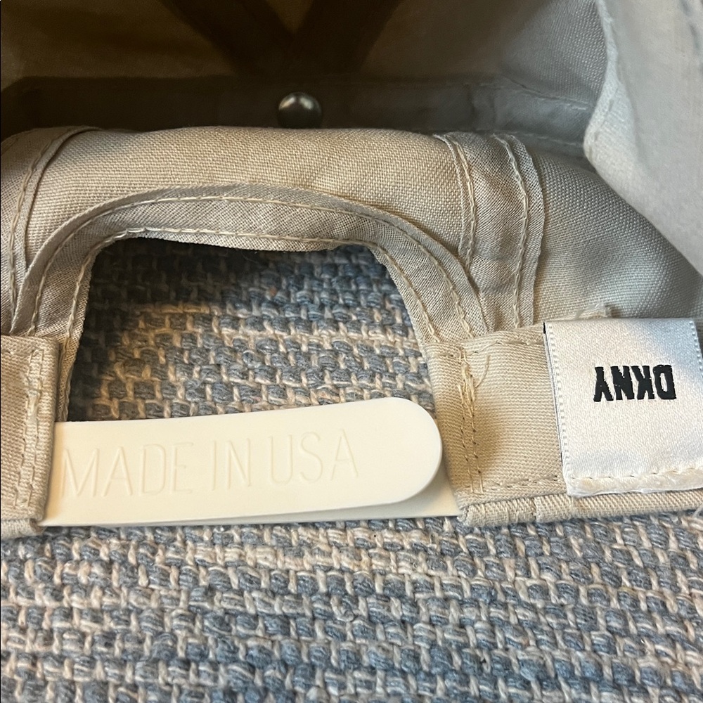DKNY Light Tan Baseball Cap - Picture 4 of 4